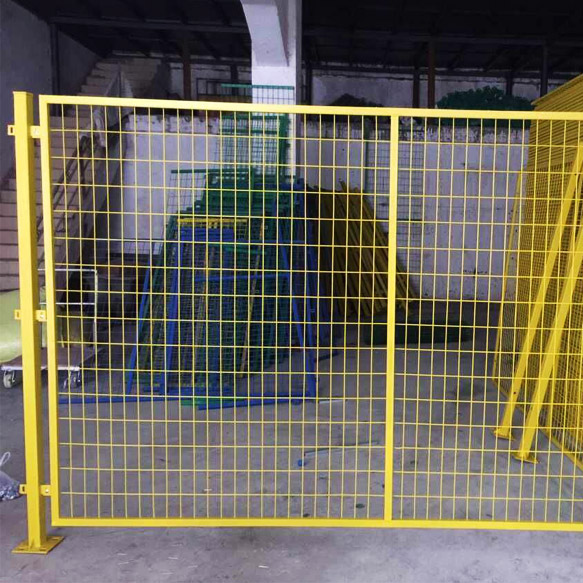 車間用隔離網  公路鐵路護欄網廠家供應圖片1