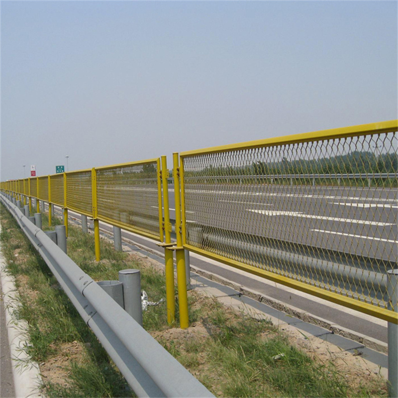 高速公路護欄網圖片1