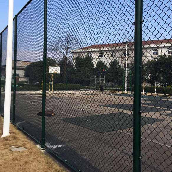 組裝式球場圍網(wǎng)介紹圖片1