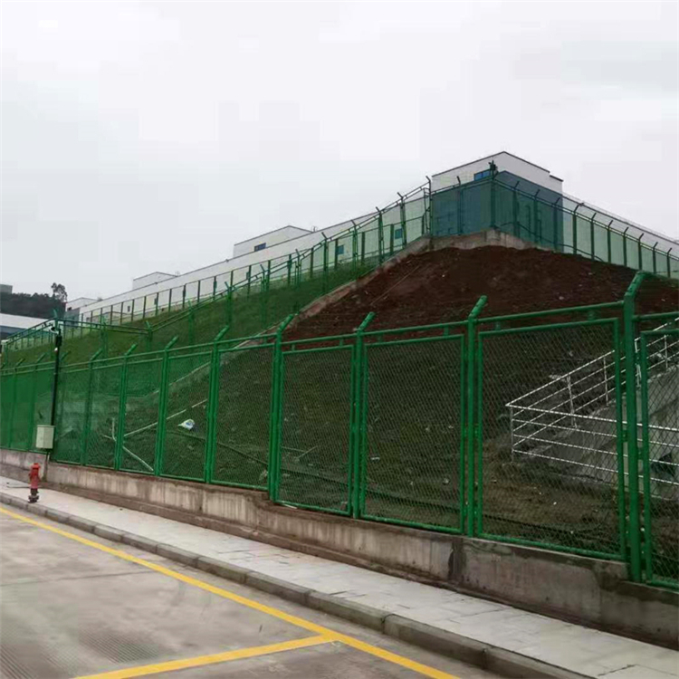 保稅區護欄網施工案例圖片1