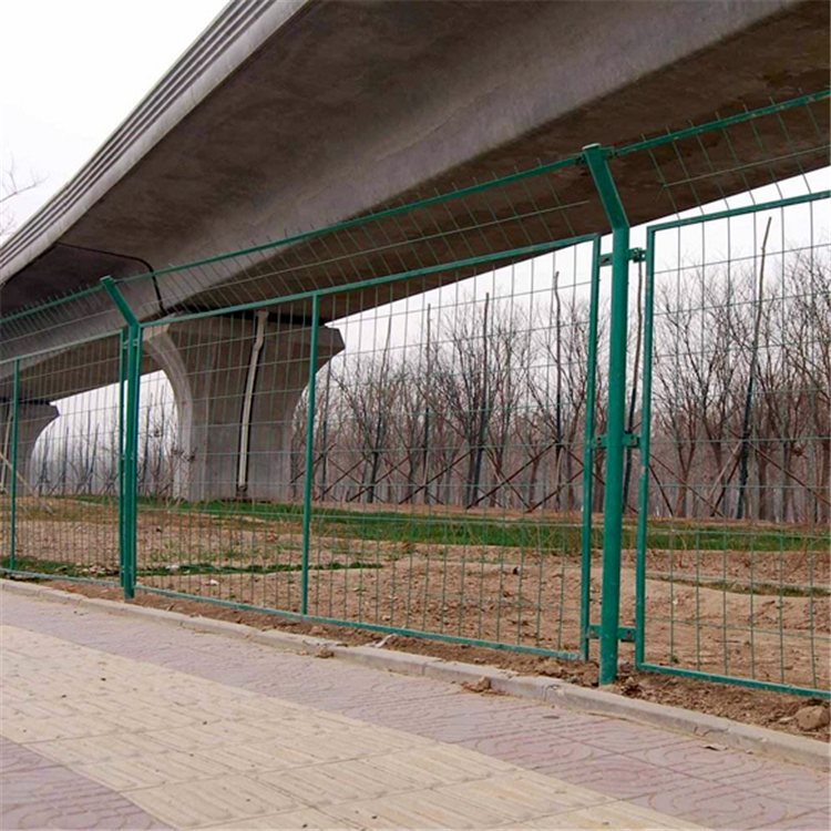 道路焊接綠色護欄