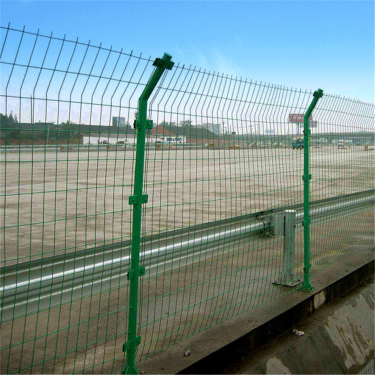 光伏發電太陽能圍網圖片3