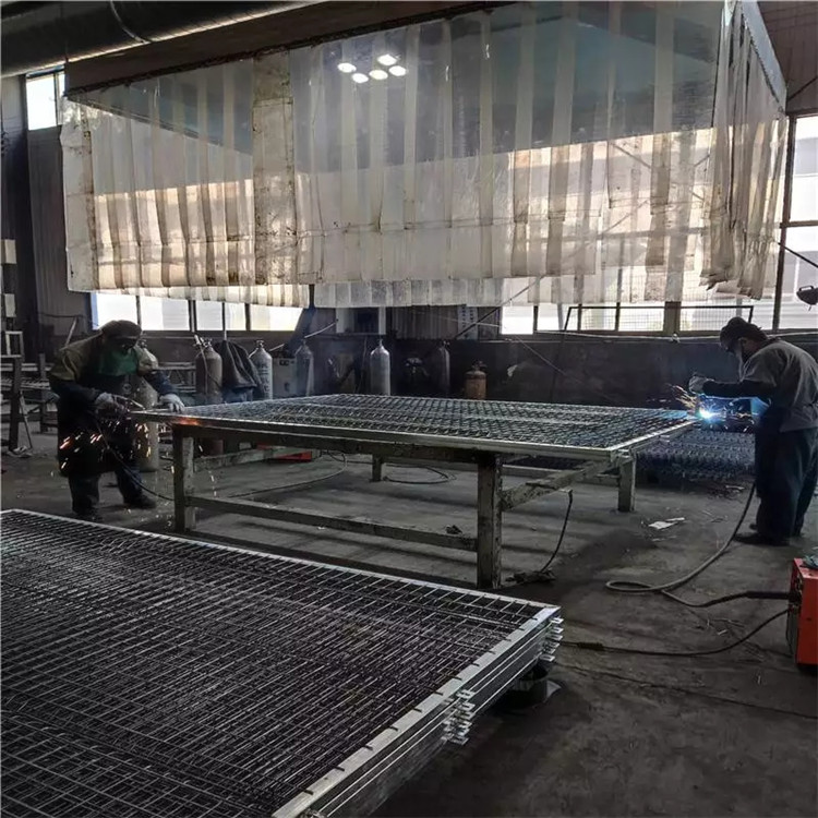 公路框架護(hù)欄網(wǎng)圖片3